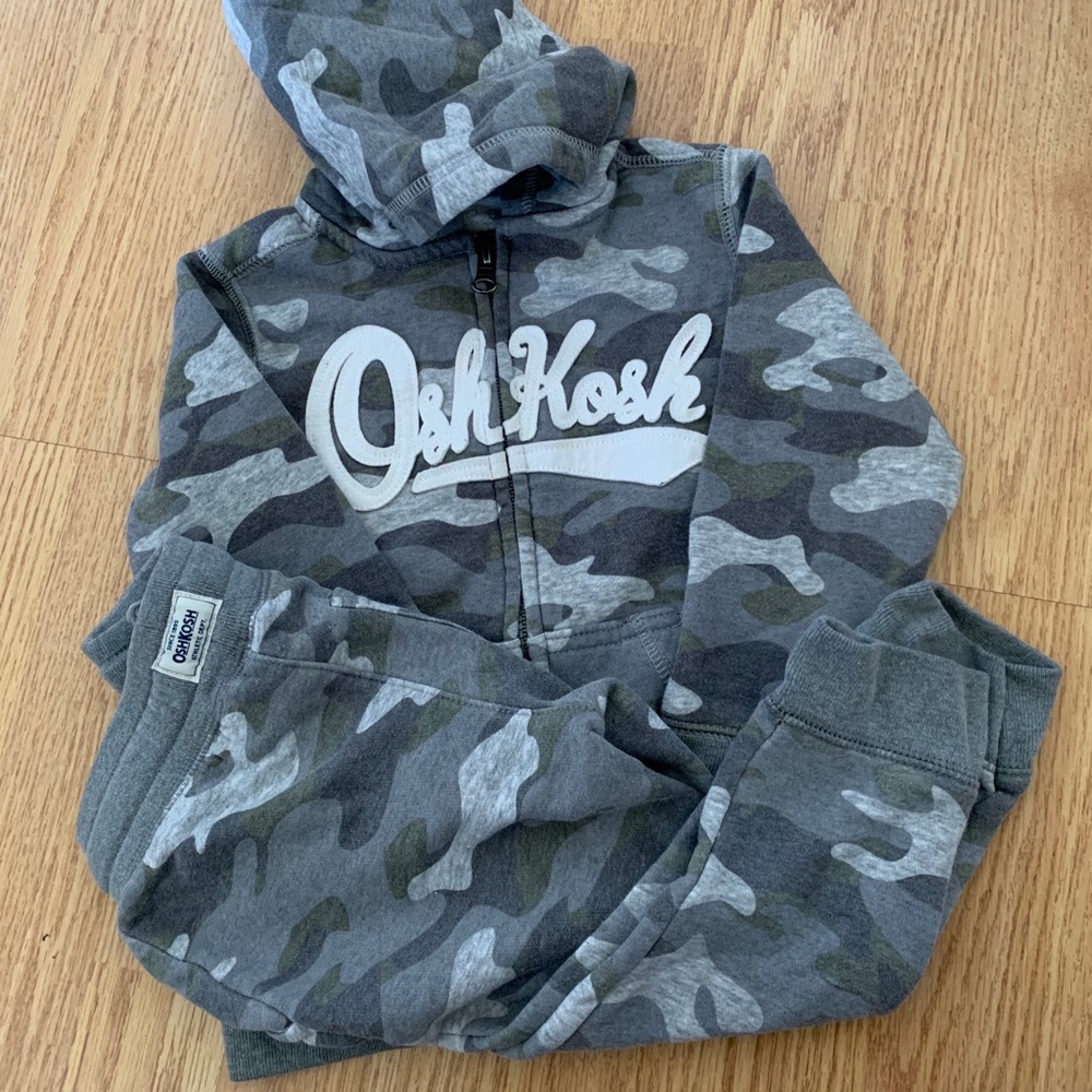 Osh kosh jogger and jacket